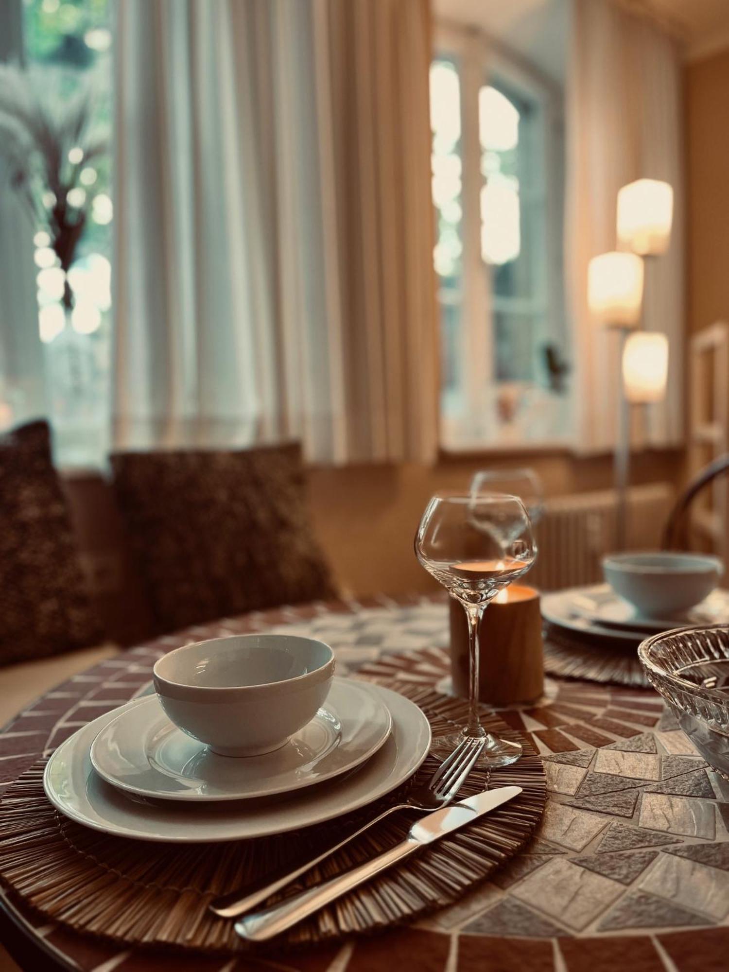 Apartment Am Schloss - Flair Саарбрюкен Екстериор снимка