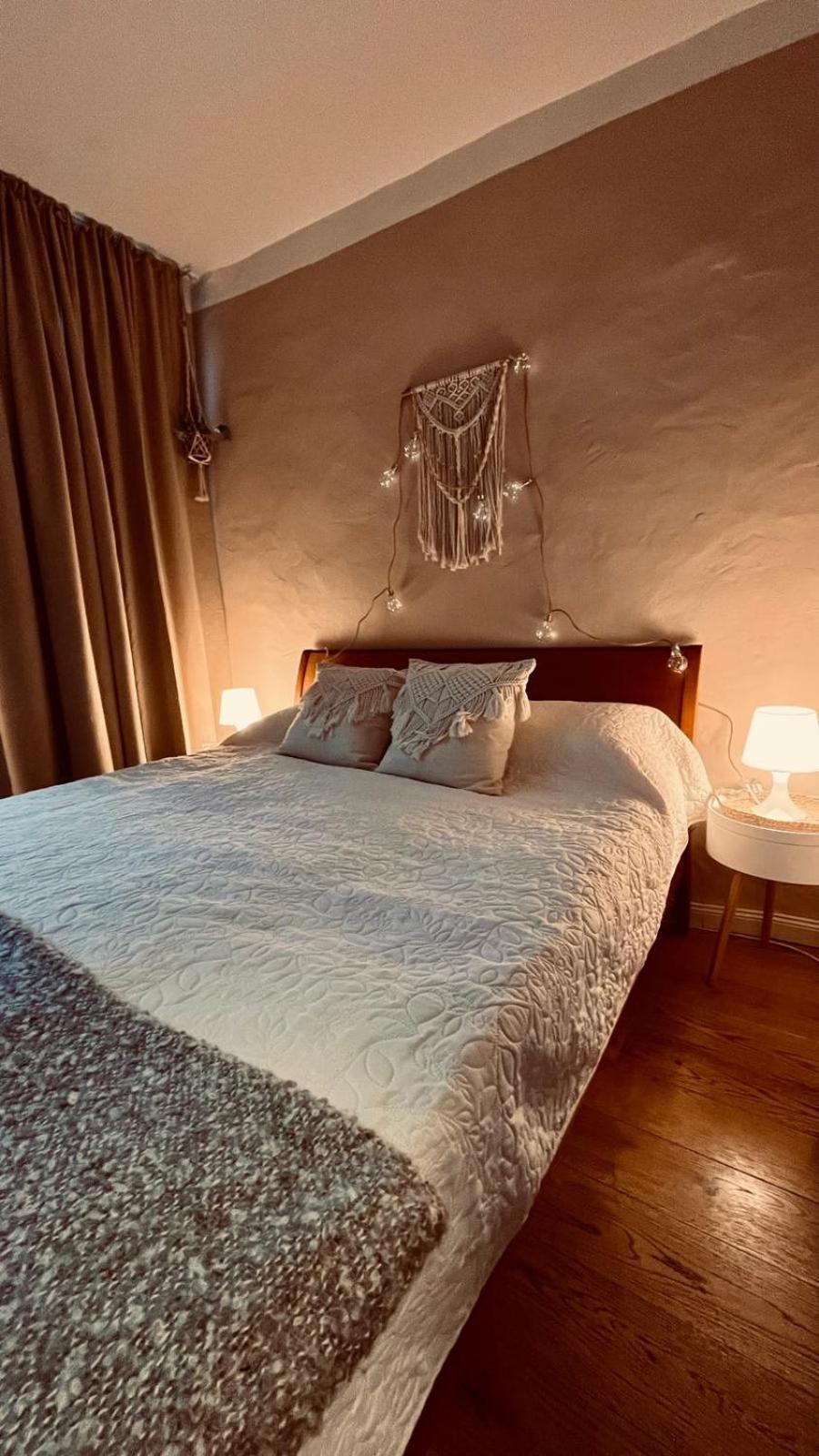 Apartment Am Schloss - Flair Саарбрюкен Екстериор снимка